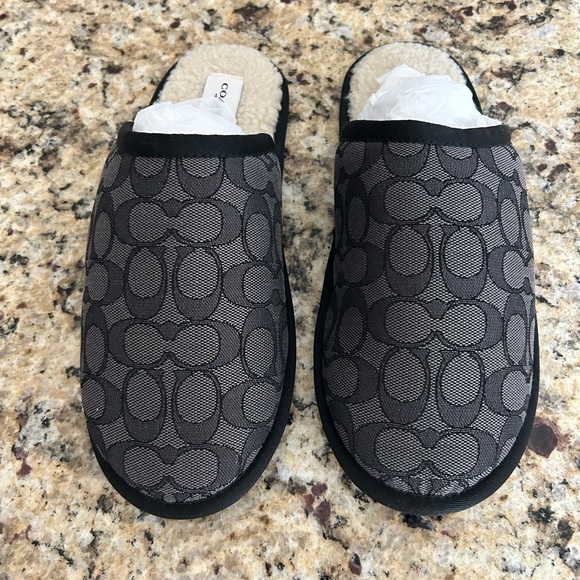 Brand New Mens Coach Slippers Size 8 - Picture 1 of 6